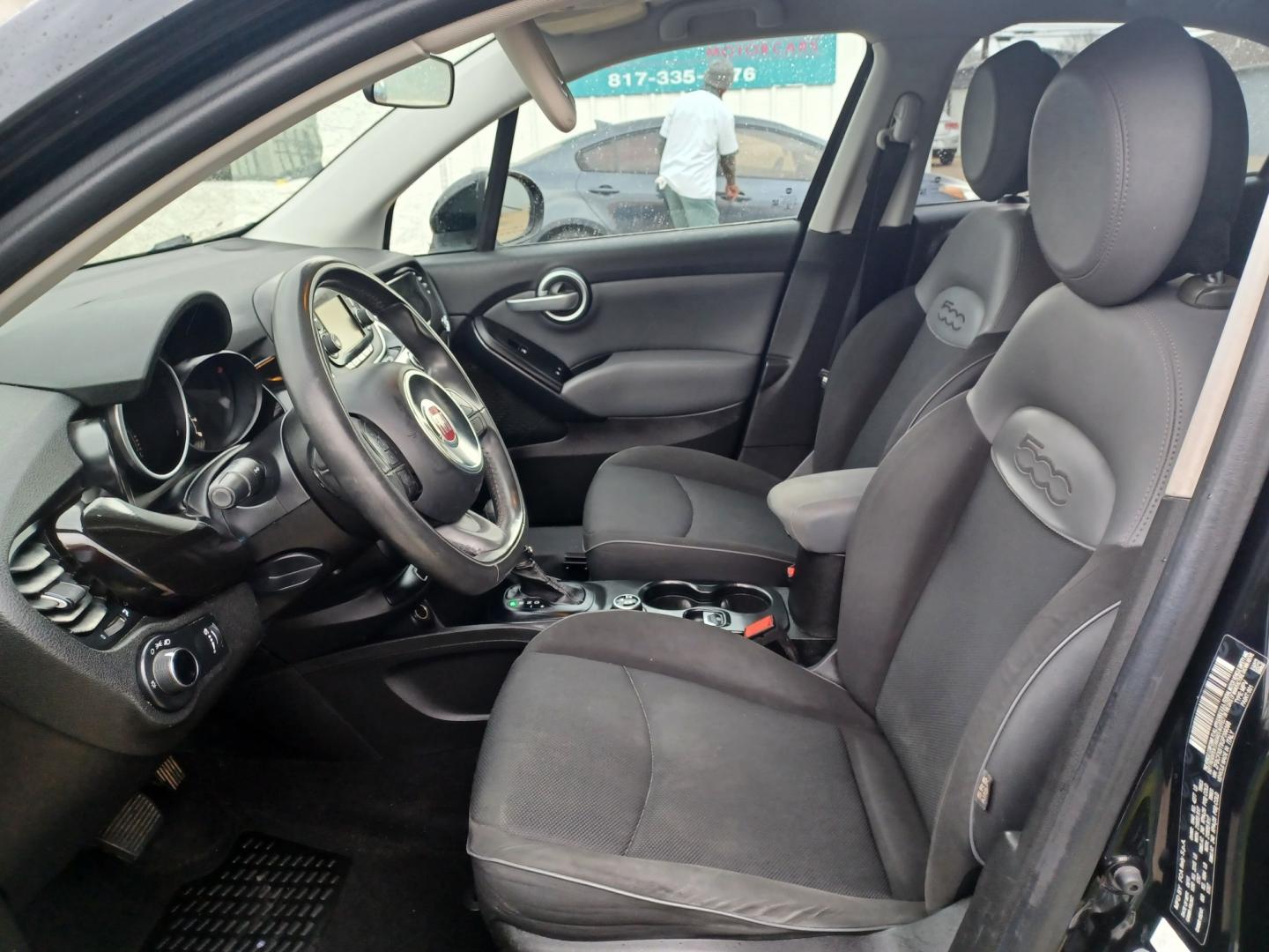 2016 BLACK /BLACK Fiat 500x Easy (ZFBCFXBT8GP) with an 2.4L L4 engine, 9-Speed Automatic transmission, located at 2001 E. Lancaster, Ft. Worth, 76103, (817) 336-7000, 32.746181, -97.301018 - Photo#9